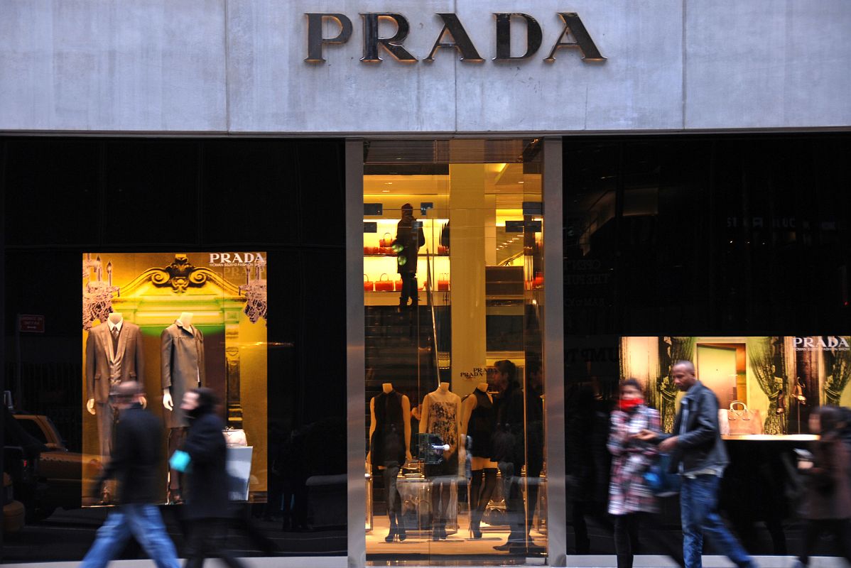 New York City Fifth Avenue 724 00 Prada Window Display